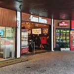 Lindo Apto De 2 Quartos E 2 Banheiros Sociais No Barramares Com Comercio Proximo, Piscina Aquecida, Quadras, Parquinhos, Brinquedoteca, Emprestimo De Cadeiras E Barracas De Praia, Condominio Em Frente A Praia, Apartamento Limpissimo, Equipado, Tudo N