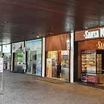 Lindo Apto De 2 Quartos E 2 Banheiros Sociais No Barramares Com Comercio Proximo, Piscina Aquecida, Quadras, Parquinhos, Brinquedoteca, Emprestimo De Cadeiras E Barracas De Praia, Condominio Em Frente A Praia, Apartamento Limpissimo, Equipado, Tudo N