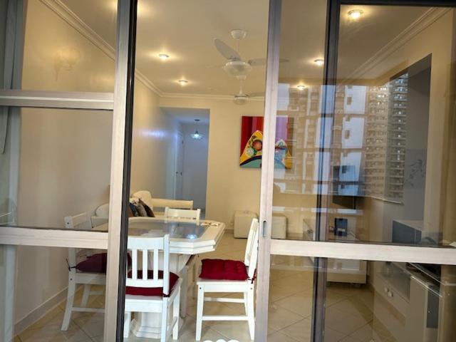 Lindo Apto De 2 Quartos E 2 Banheiros Sociais No Barramares Com Comercio Proximo, Piscina Aquecida, Quadras, Parquinhos, Brinquedoteca, Emprestimo De Cadeiras E Barracas De Praia, Condominio Em Frente A Praia, Apartamento Limpissimo, Equipado, Tudo N Apartment *