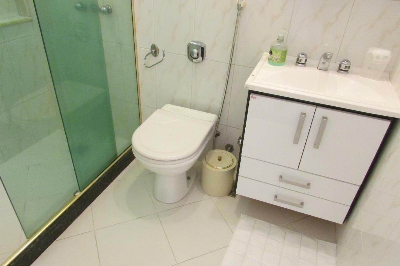 Lindo Apto De 2 Quartos E 2 Banheiros Sociais No Barramares Com Comercio Proximo, Piscina Aquecida, Quadras, Parquinhos, Brinquedoteca, Emprestimo De Cadeiras E Barracas De Praia, Condominio Em Frente A Praia, Apartamento Limpissimo, Equipado, Tudo N Apartment